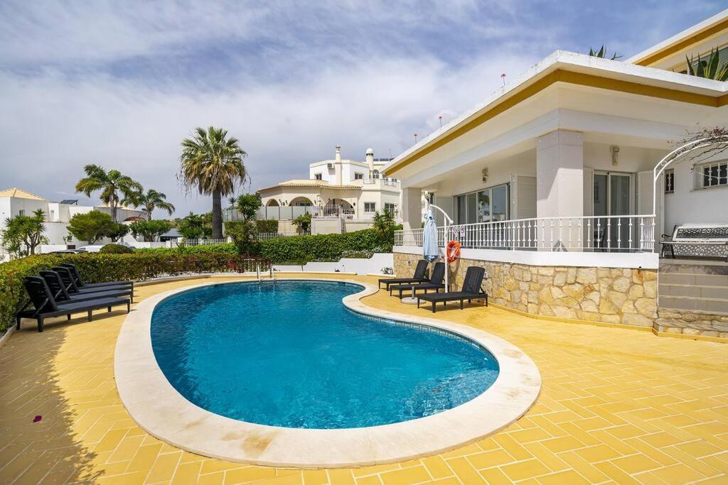 Villa Marina - Pool & Sea View Albufeira Eksteriør bilde